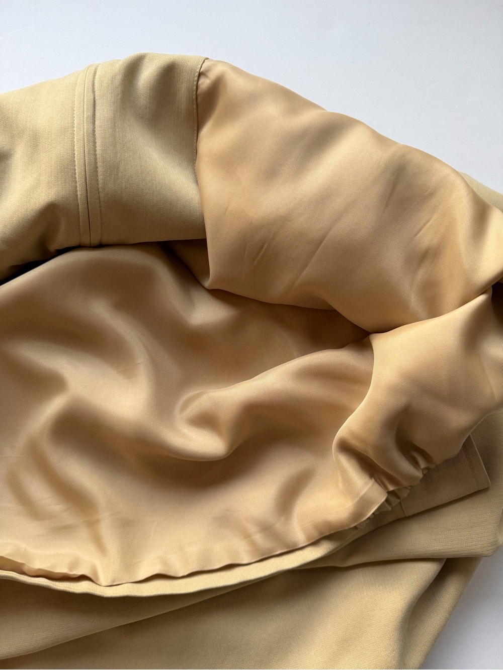Tommy Bahama Men’s XXL 100% Silk Beige Full-Zip Jacket - Picture 14 of 16